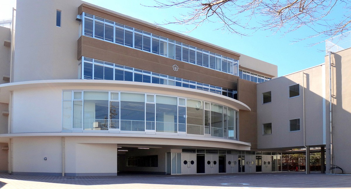 八尾市立南山本小学校