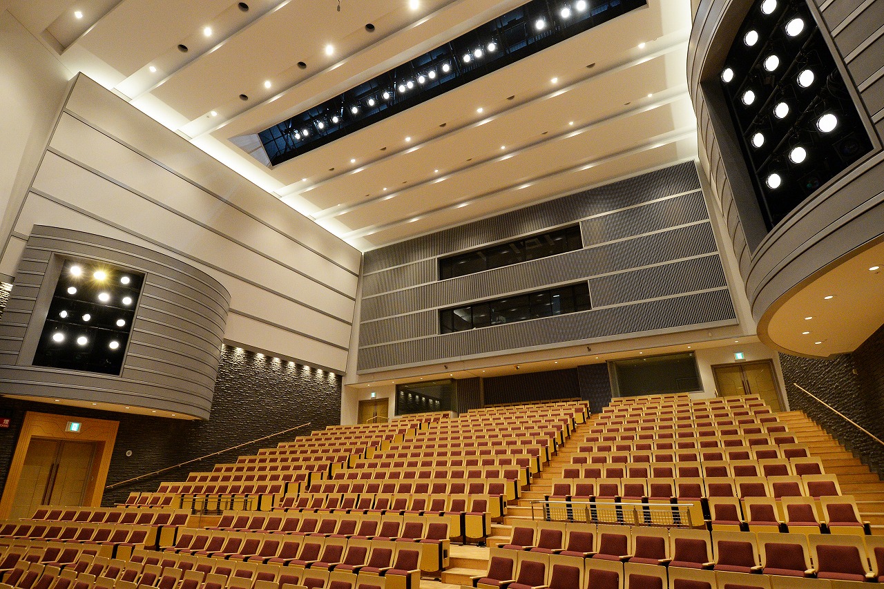 横浜市磯子公会堂ホール（改修）